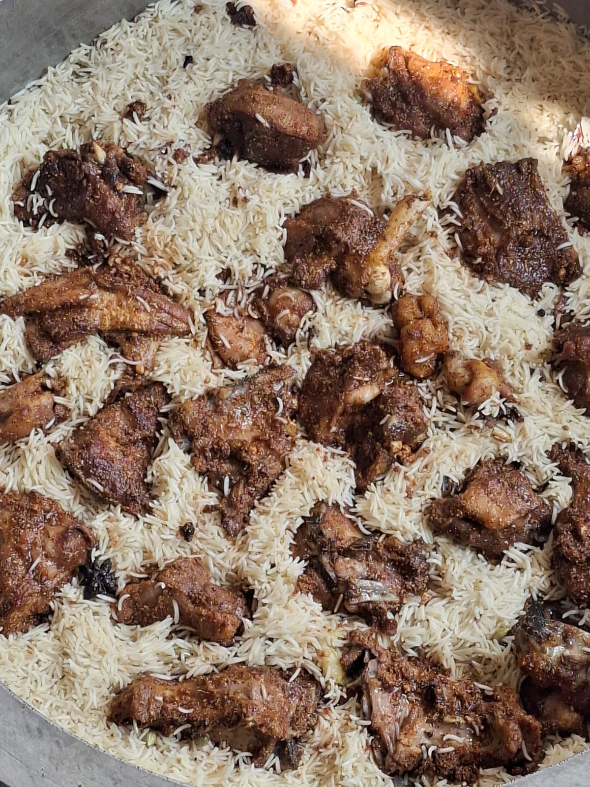 Freshly served Chicken Biryani platter